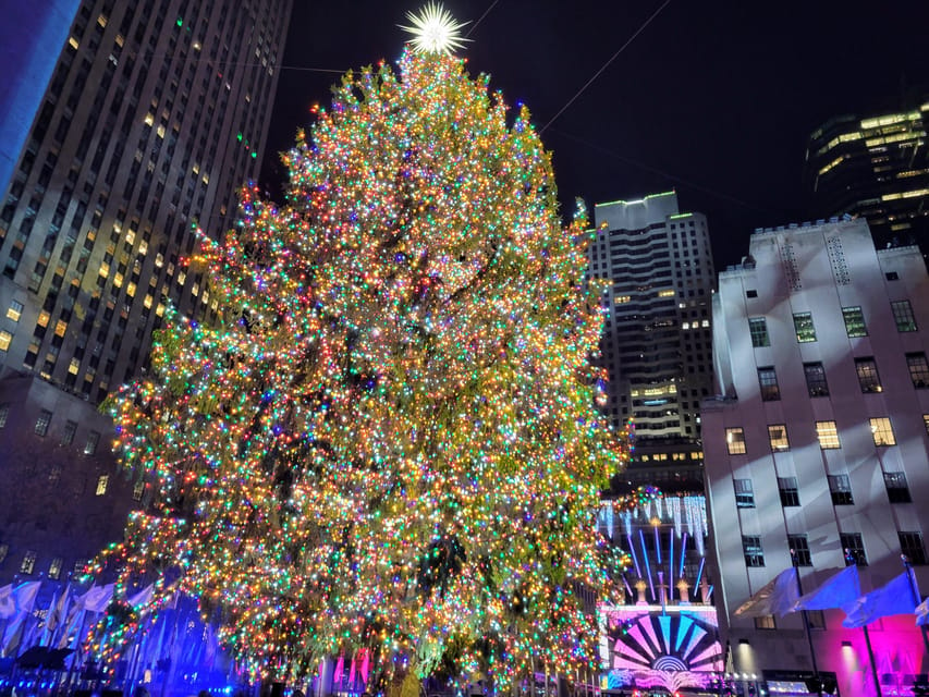 NYC: Holiday Lights Guided Bus Tour – New York City, New York