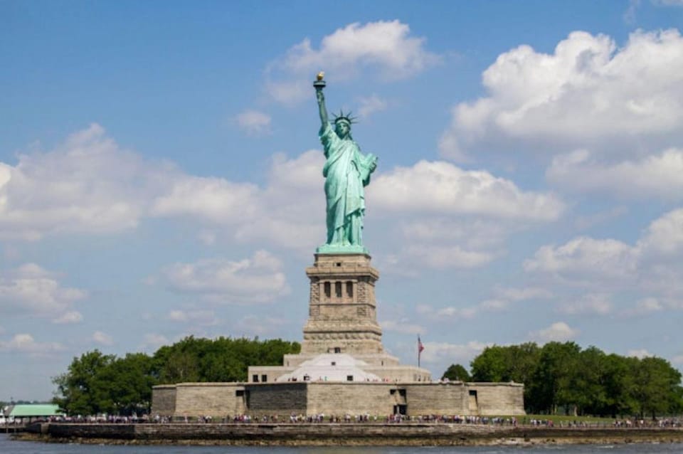 NYC: Statue of Liberty Express Skip-the-Box-Office Cruise – New York City, New York