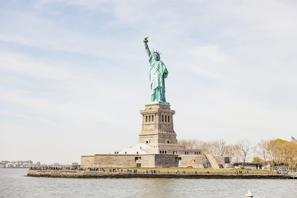 NYC: Wall Street Tour with 9/11 Memorial and Statue Ferry – New York City, New York