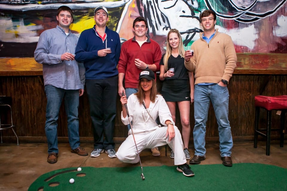 Nashville: 2-Hour Golf Cart Bar Crawl Tour – Nashville, Tennessee