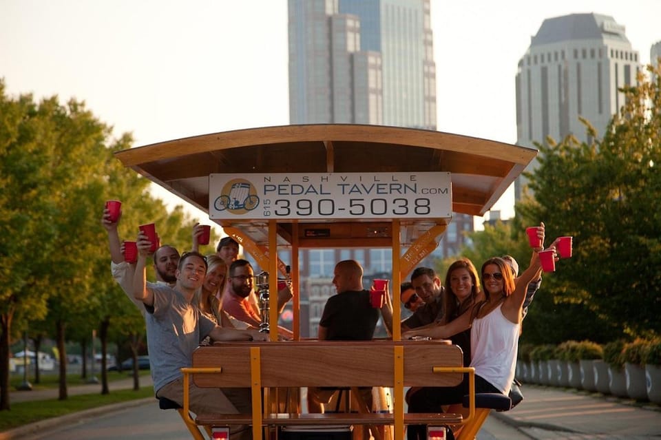 Nashville: Pedal Tavern Tour – Nashville, Tennessee