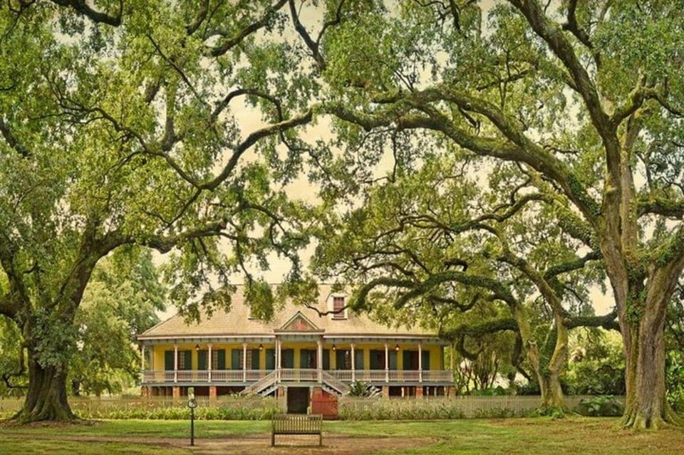 New Orleans: Laura Plantation and Airboat Tour – Vacherie, Louisiana