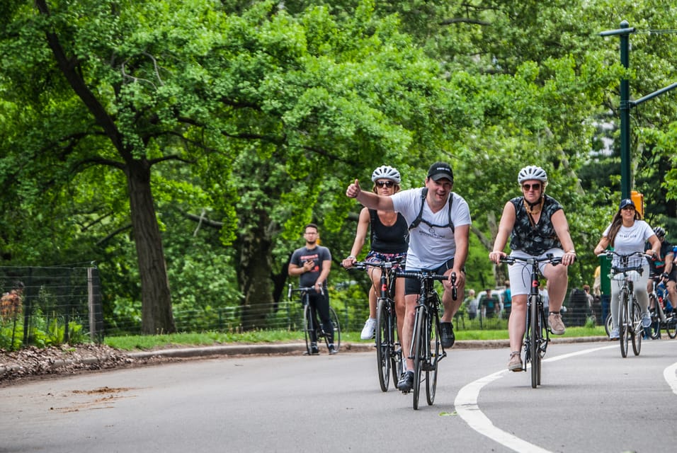 New York City: A Day in Manhattan Cycling Tour – New York City, New York