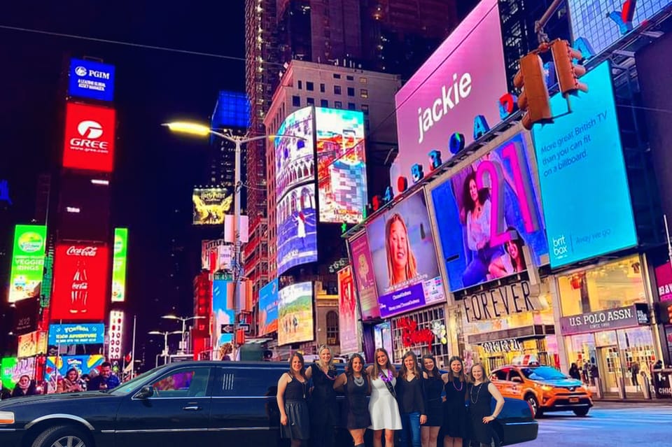 New York City: Private Manhattan Limousine Tour – New York City, New York