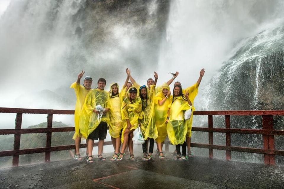 Niagara Falls USA: Cave of the Winds & Maid of the Mist Ride – Niagara Falls, New York