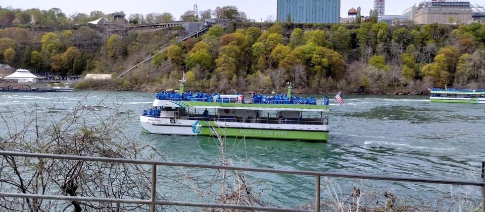 Niagara Falls, USA: Falls Boat Cruise Tickets & Cave Walk – Niagara Falls, New York