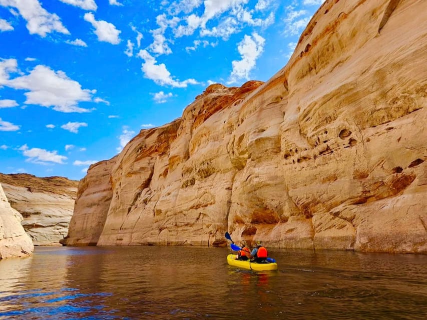 Page: Lake Powell Kayak & Water Antelope Canyon Hiking Tour – Lake Powell, Arizona