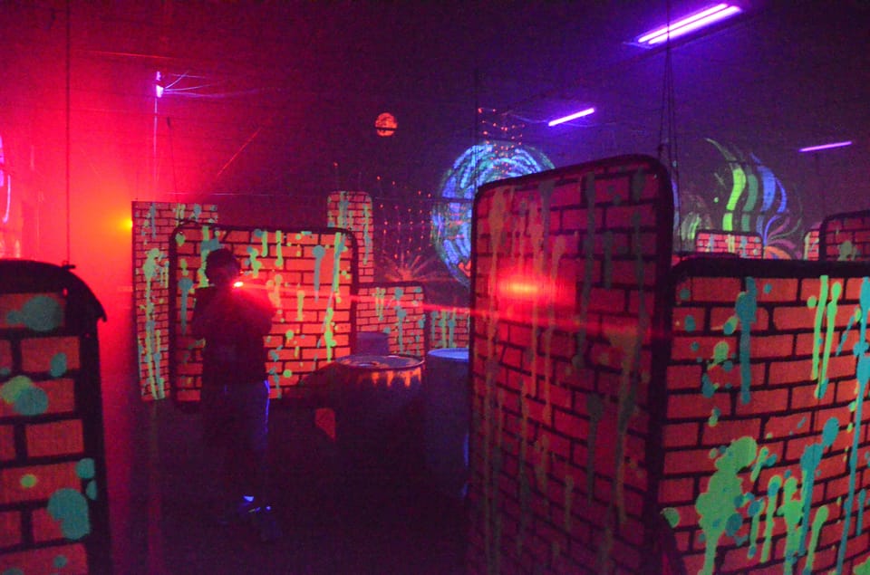 Pittsburgh: Laser Tag Experience – Pittsburgh, Pennsylvania