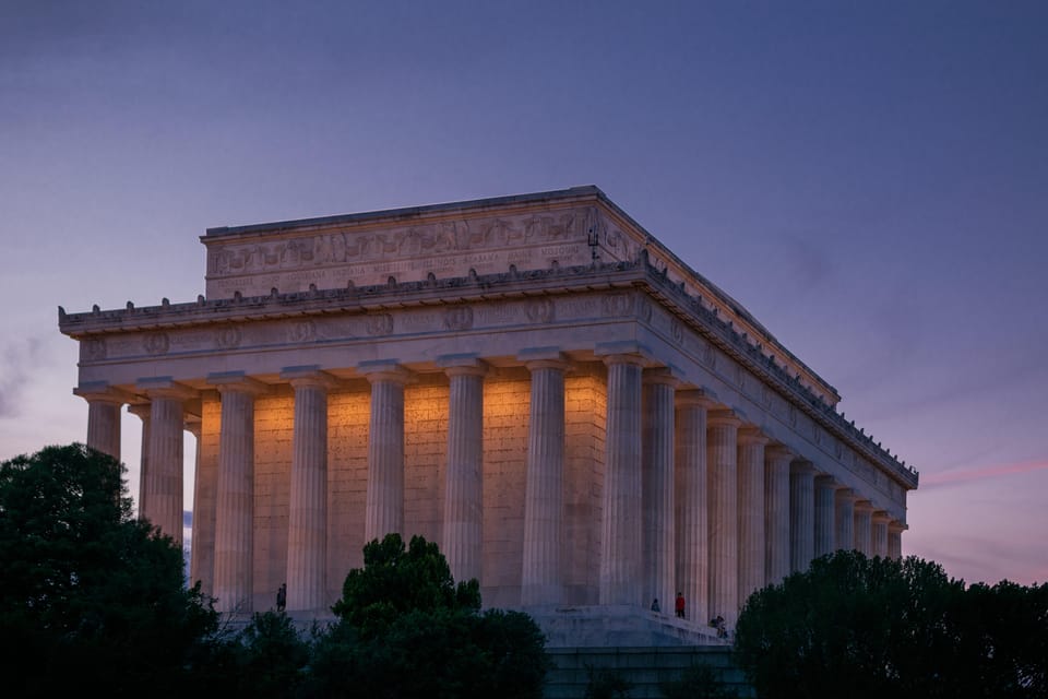 Private Washington DC Tour Up to 12 Pax from New York – Washington DC