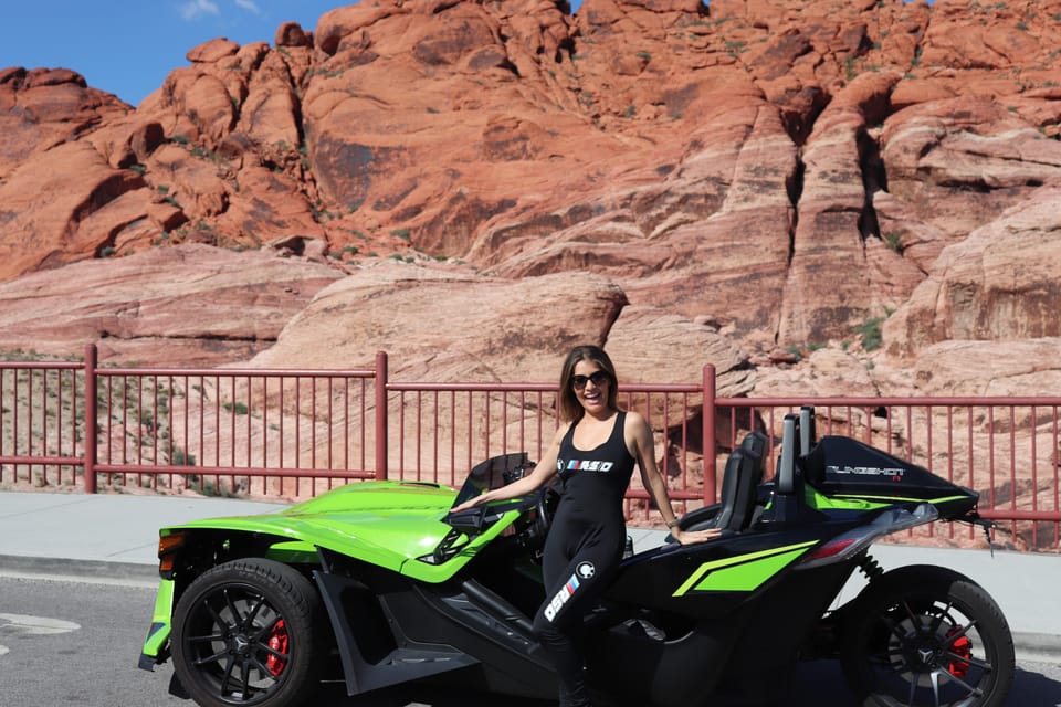 Red Rock Canyon Guided Automatic Slingshot Tour – Las Vegas, Nevada