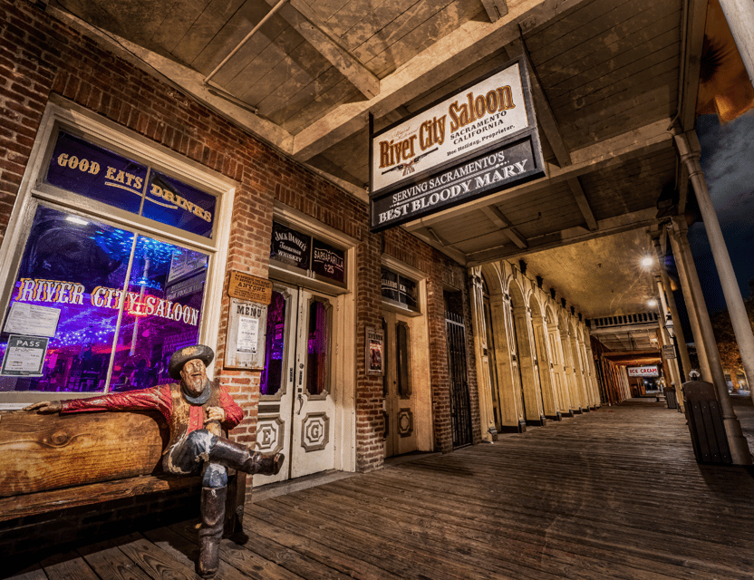 Sacramento: Gunslingers Ghosts and Ghouls Walking Tour – Sacramento, California