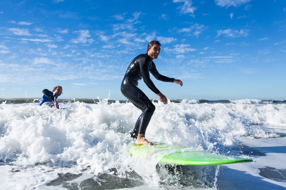 Santa Barbara: 1.5-Hour Private Beginner’s Surf Lesson – California, California