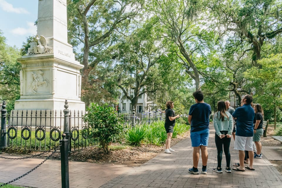 Savannah: Ghosts, Asylums, Voodoo, and Horror Walking Tour – Savannah, Georgia