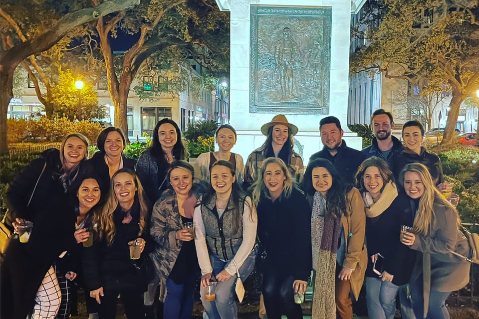 Savannah: Historical Pub Crawl Tour with Drinks Included – Savannah, Georgia