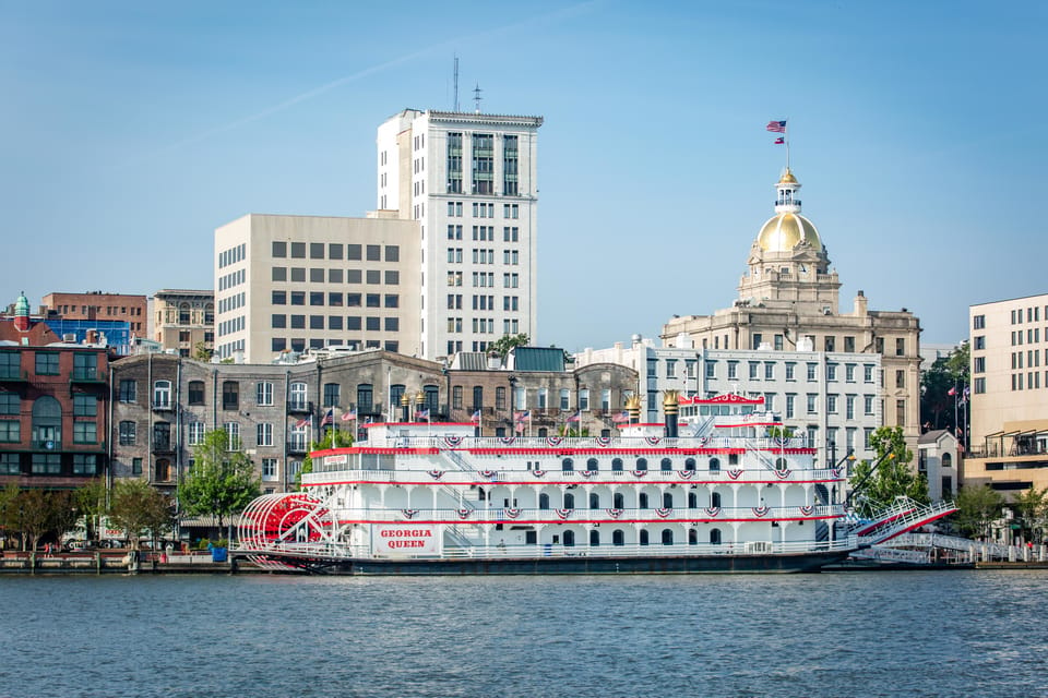 Savannah: Riverboat Narrated Harbor Sightseeing Cruise – Savannah River, Georgia