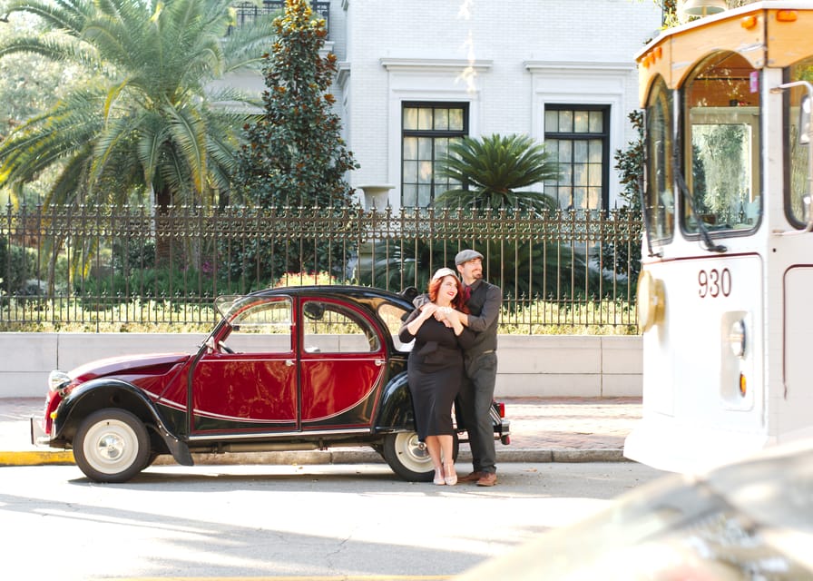 Savannah: Vintage Cabriolet Guided Sightseeing Tour – Savannah, Georgia