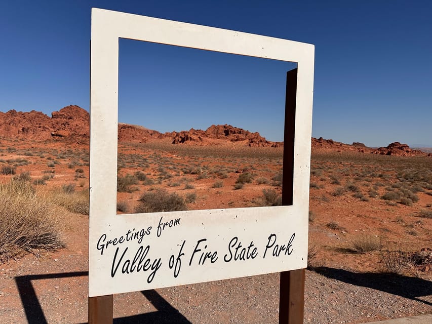 Visit Valley of Fire from Las Vegas with a French guide – Elephant Rock, Nevada