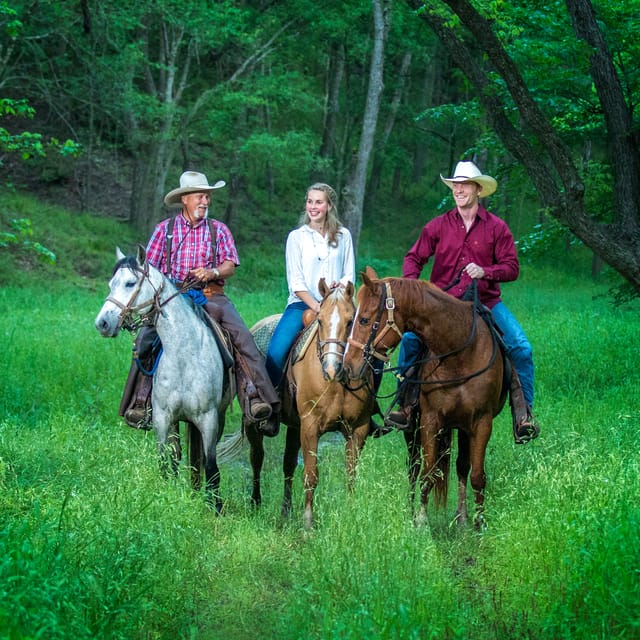 Waco: Horseback Riding Tour with Cowboy Guide – Waco, Texas