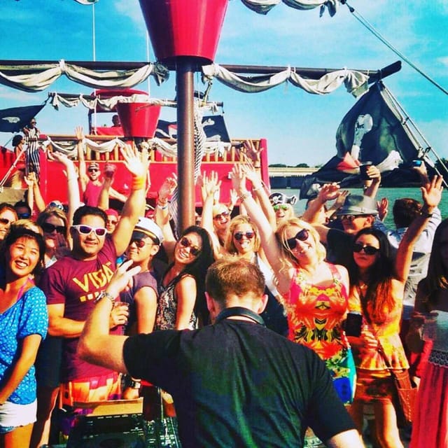 Washington DC: Pirate Ship Cruise with Open Bar – Washington DC