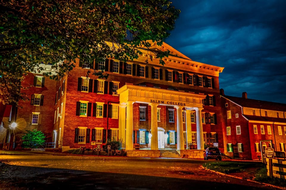 Winston-Salem: Colonial Haunts Walking Tour – Winston-Salem, North Carolina