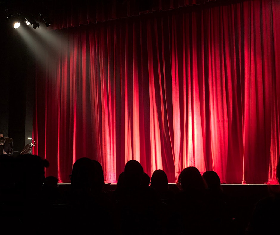 Cabaret Drag Show and Cocktail Hour – Carnegie, PA