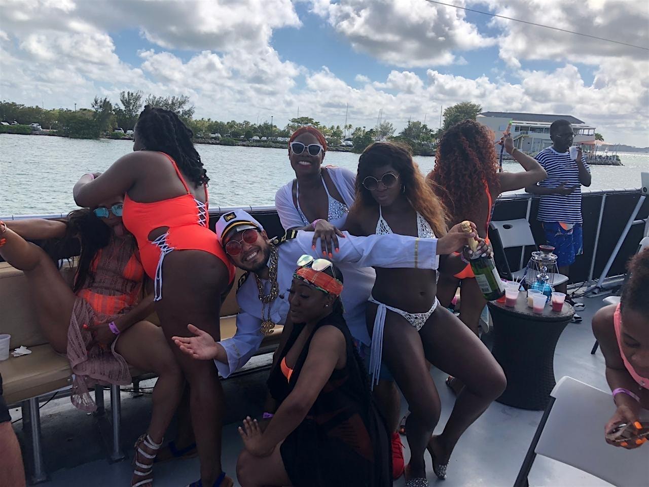 LABOR DAY BOOZE CRUISE LIT ALL INCLUSIVE YACHT PARTY at Bayside Marketplace – Miami, FL