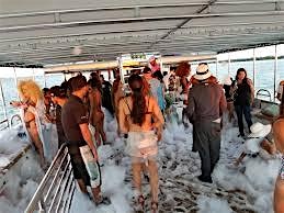 PARTY BOAT BOOZE CRUISE NIGHTCLUB at Bayside Marketplace – Miami, FL