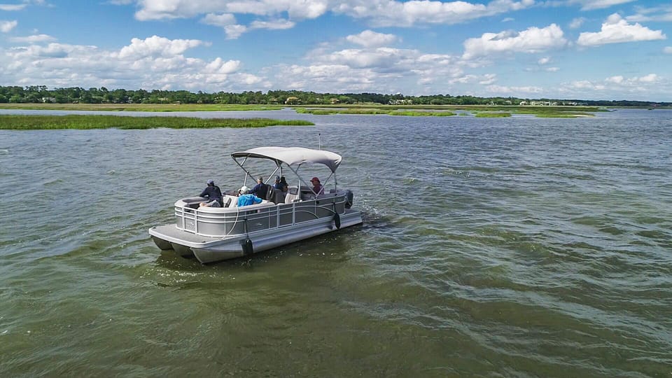 4 Hour 22 ft. Luxury Pontoon Private Hilton Head Boat Rental – Hilton Head Island, South Carolina