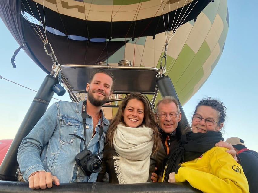 Balloon flight with Mexico City Transportation & breakfast – San Juan Teotihuacán, Mexico