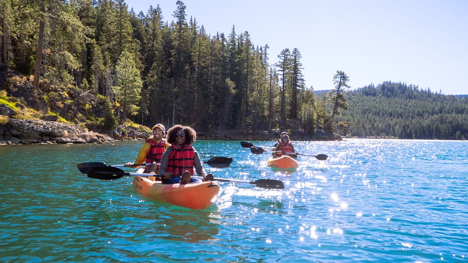 Bend: Deschutes River Guided Flatwater Kayaking Tour – Deschutes National Forest, Oregon