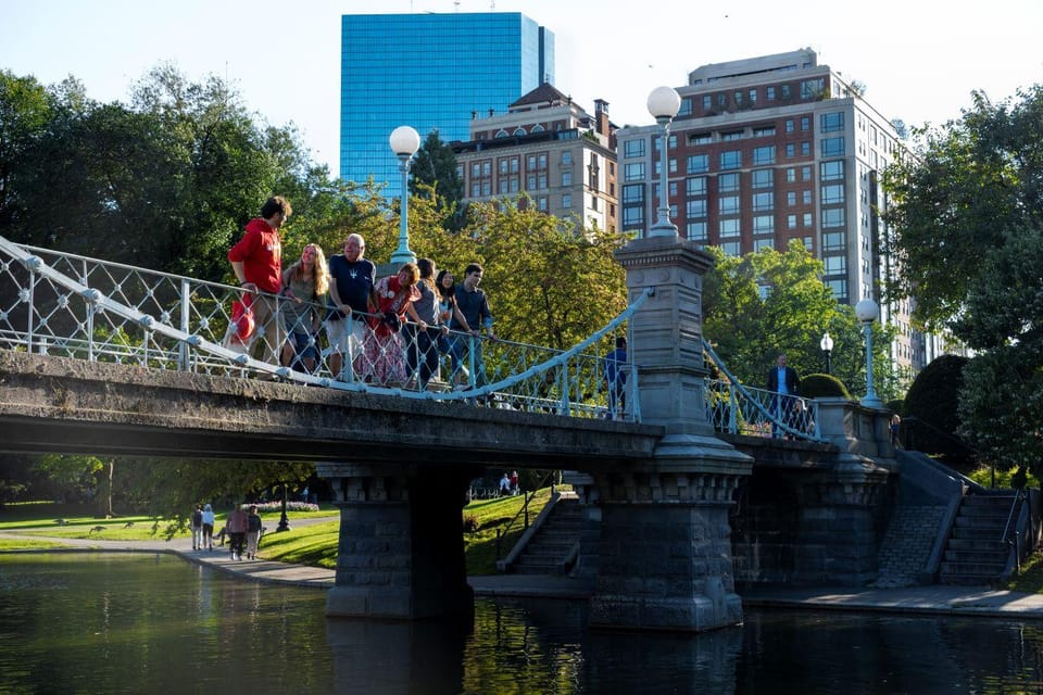 Boston: Seafood, History & Highlights Day Tour – Boston, Massachusetts