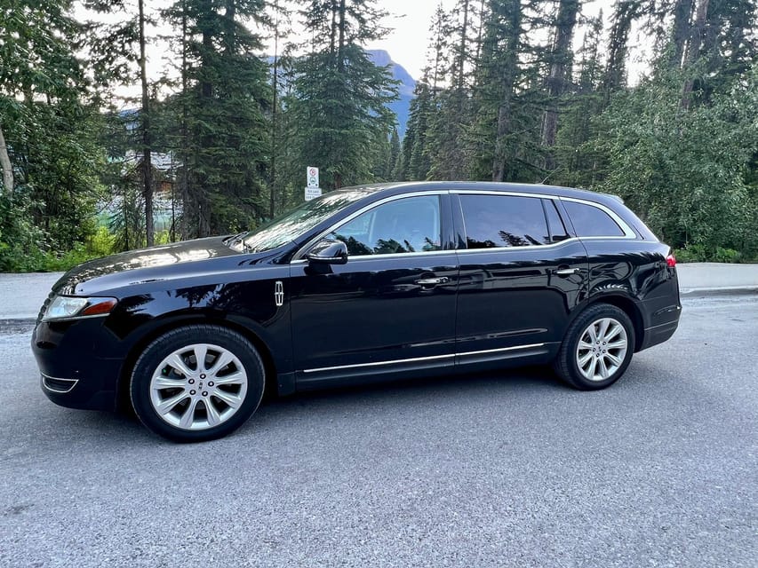 Calgary Airport: Private Transfer to Banff – Calgary, Canada