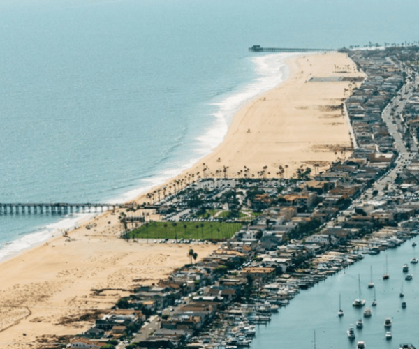 California: OC Triangle Helicopter Tour – Huntington Beach, California