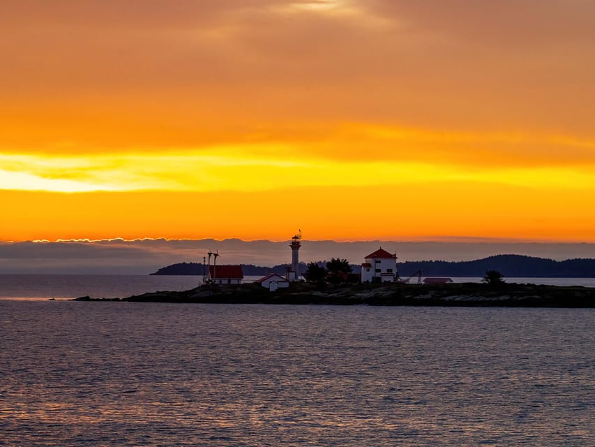 Campbell River: Scenic Sunset Tour By Boat – Campbell River, Canada