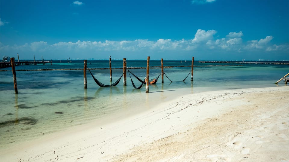 Cancún: Family Isla Mujeres Catamaran tour with Snorkeling – Albatros Beach Club Restaurant & Bar, Mexico