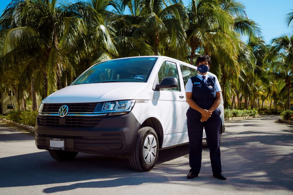 Cancun: Private or Shared Airport Transfer – Cancún, Mexico