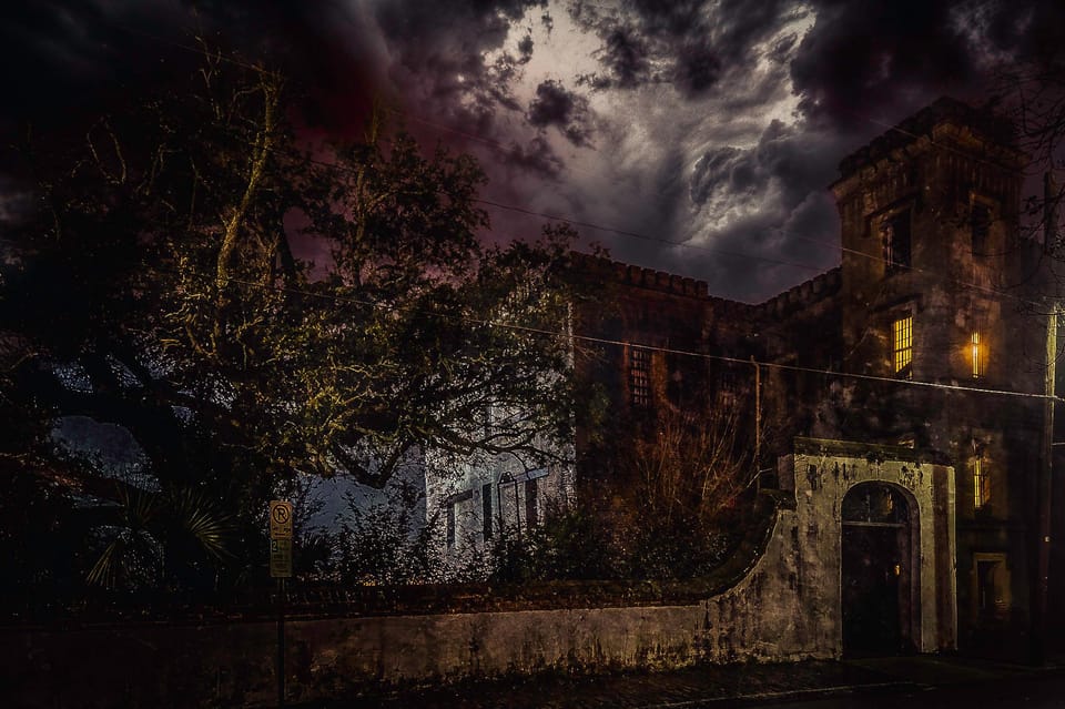 Charleston Terrors: Pirate Ghosts Haunted Walking Tour – Charleston, South Carolina