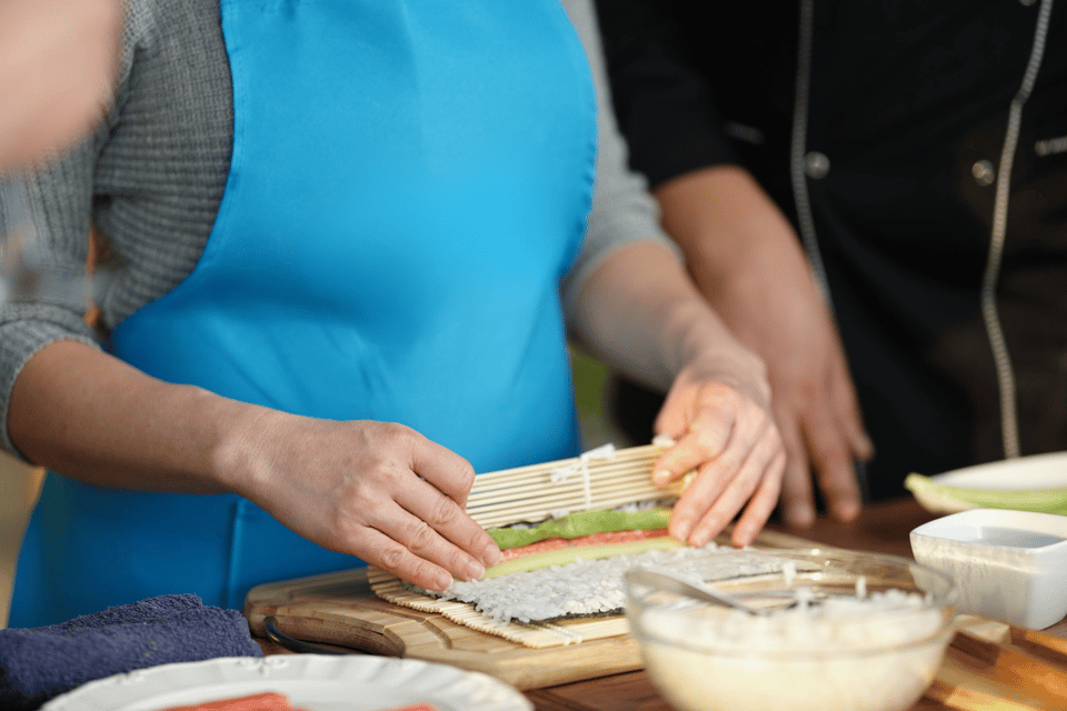 Chicago: Hands-On Sushi Making Class With Local Chef – Chicago, Illinois