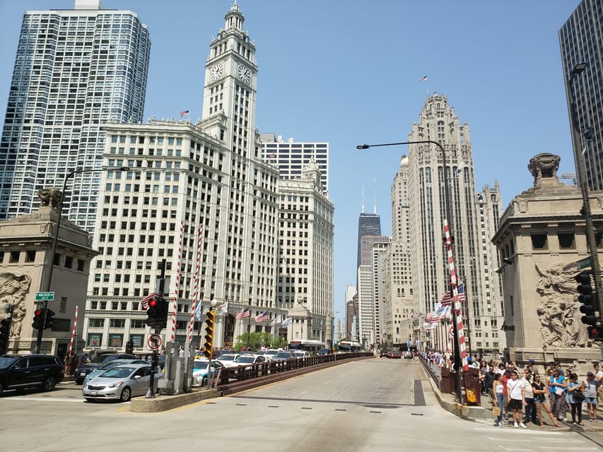 Chicago: Magnificent Mile Walking Tour – Chicago, Illinois