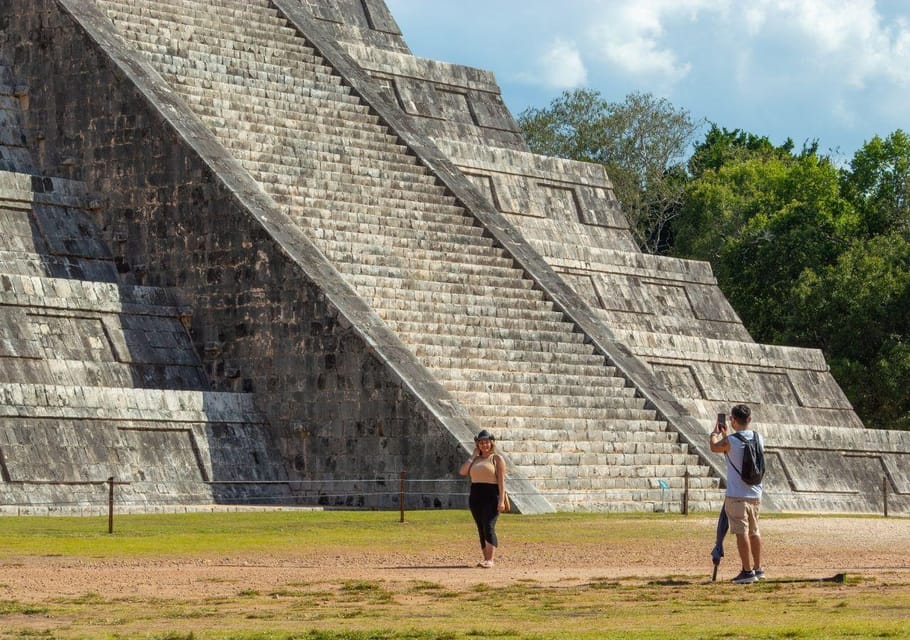 Chichen Itza: Discover the Ruins, Cenote swim and Valladolid – Piste, Mexico, Mexico