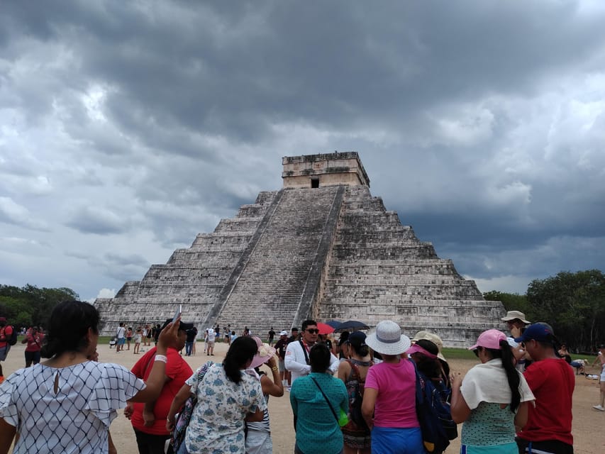 Chichen Itza and Two Cenotes Day Tour from Cancun – Piste, Mexico, Mexico