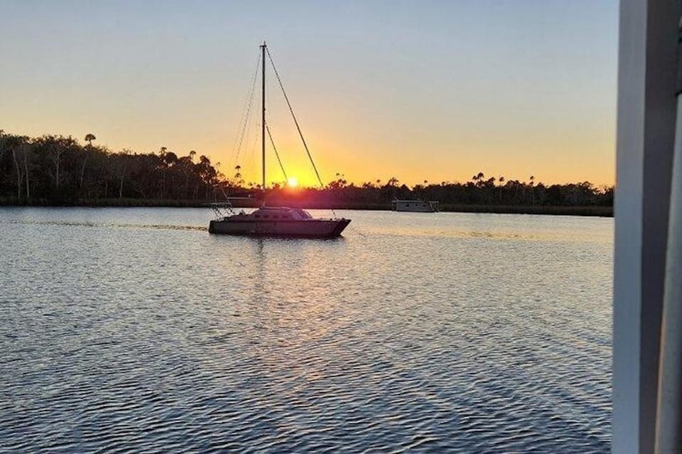 Crystal River: Sunset Cruise in Kings Bay – Crystal River, Florida