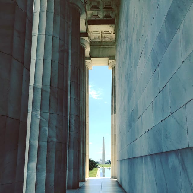 DC Monuments & Memorials Architectural Walking Tour – Washington DC