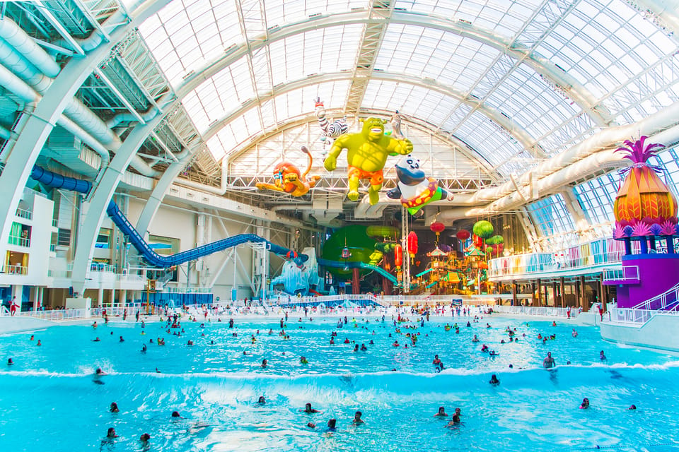 East Rutherford: Dreamworks Indoor Water Park Entry Ticket – East Rutherford, New Jersey