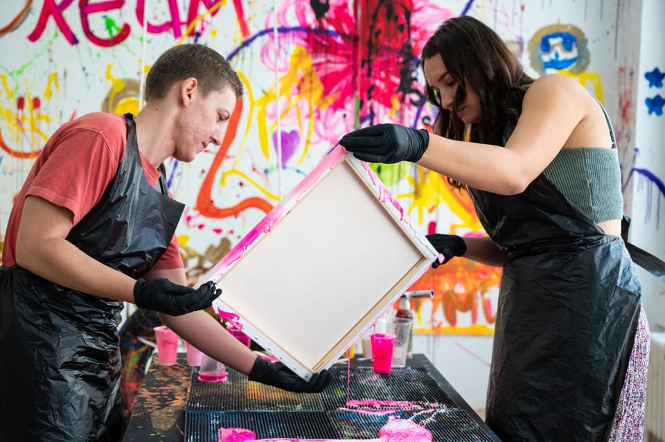 Fluid Art Private Experience – Chicago, Illinois