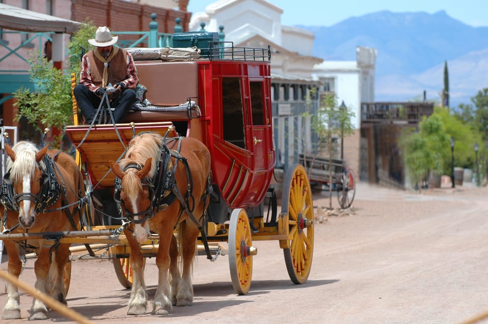 Friday: Tombstone & Bisbee; 9h Tour bus from Tucson – Tombstone, Arizona