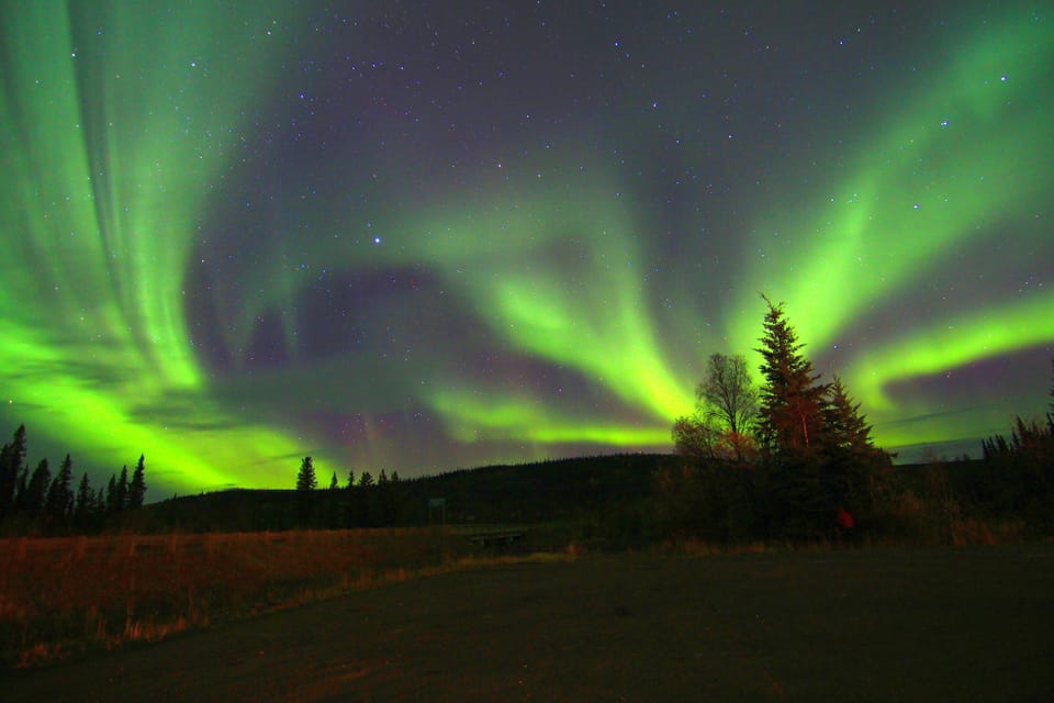 From Fairbanks: Northern Lights & Murphy Dome Tour – Fairbanks, Alaska