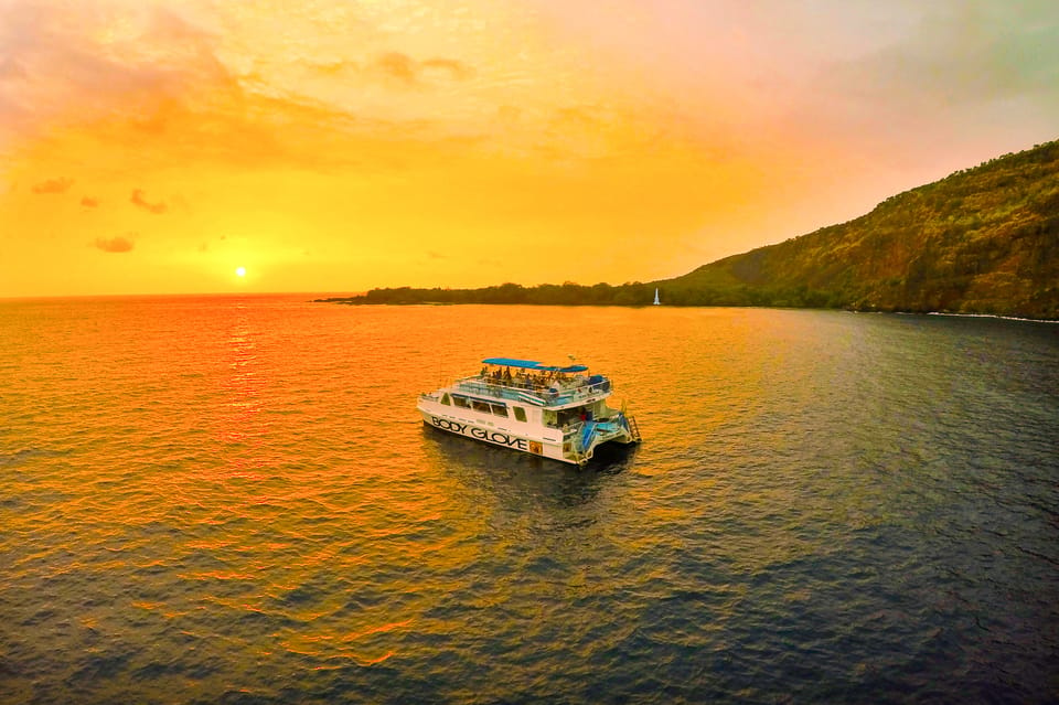 From Hawaii: Historical Dinner Cruise Tour to Kealakekua Bay – Hawaii, Hawaii