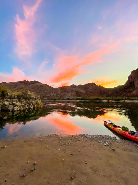 From Las Vegas: Black Canyon Twilight Kayak Tour – Black Canyon, Arizona