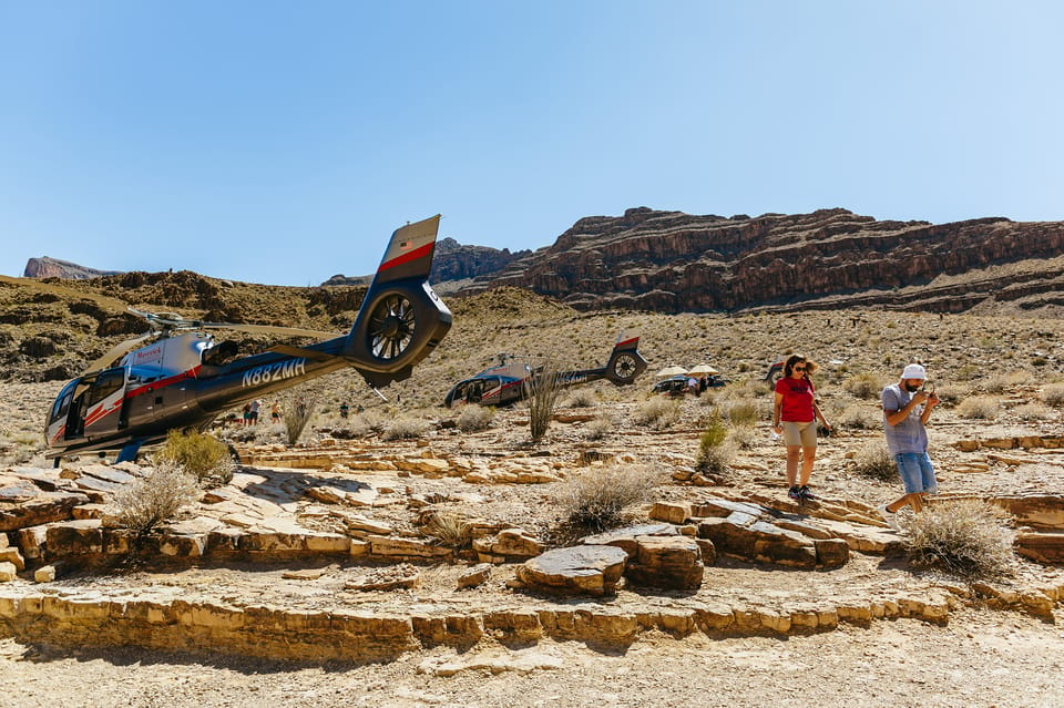 From Las Vegas: Grand Canyon Helicopter Tour with Champagne – Grand Canyon West Rim, Arizona